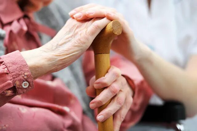 Helping Senior Citizens Transiton Home